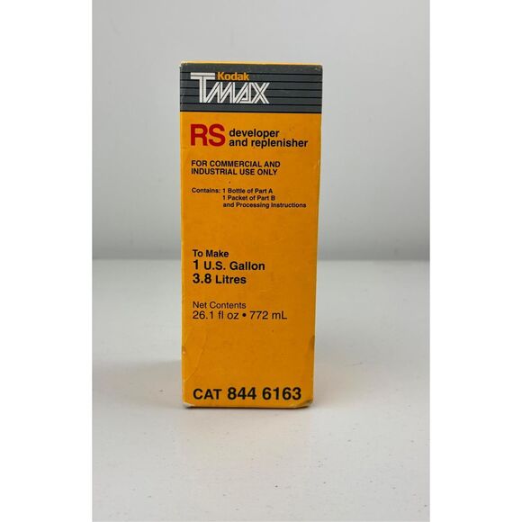 Kodak Tmax RS Developer And Replenisher Makes 1 Gal EXPIRED? NOS Sealed - Picture 1 of 4